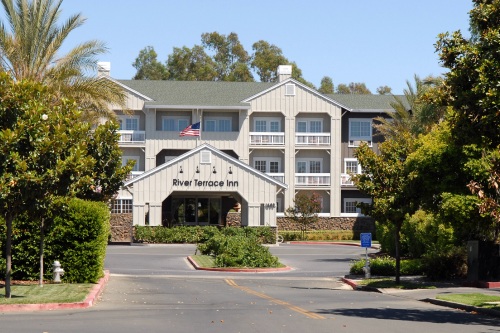 River Terrace Inn 001